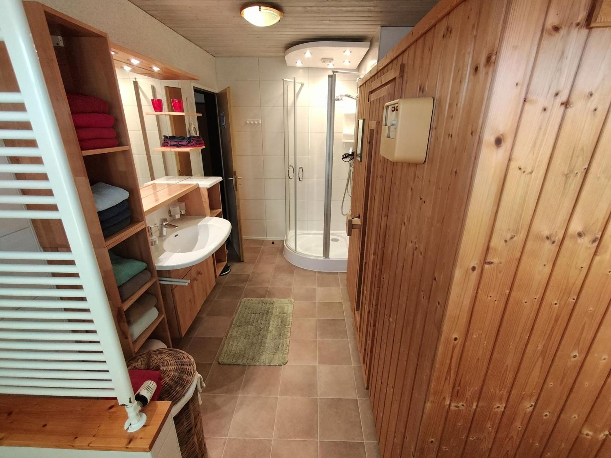 Ferienwohnung Mona, 65314 Moormerland Екстериор снимка