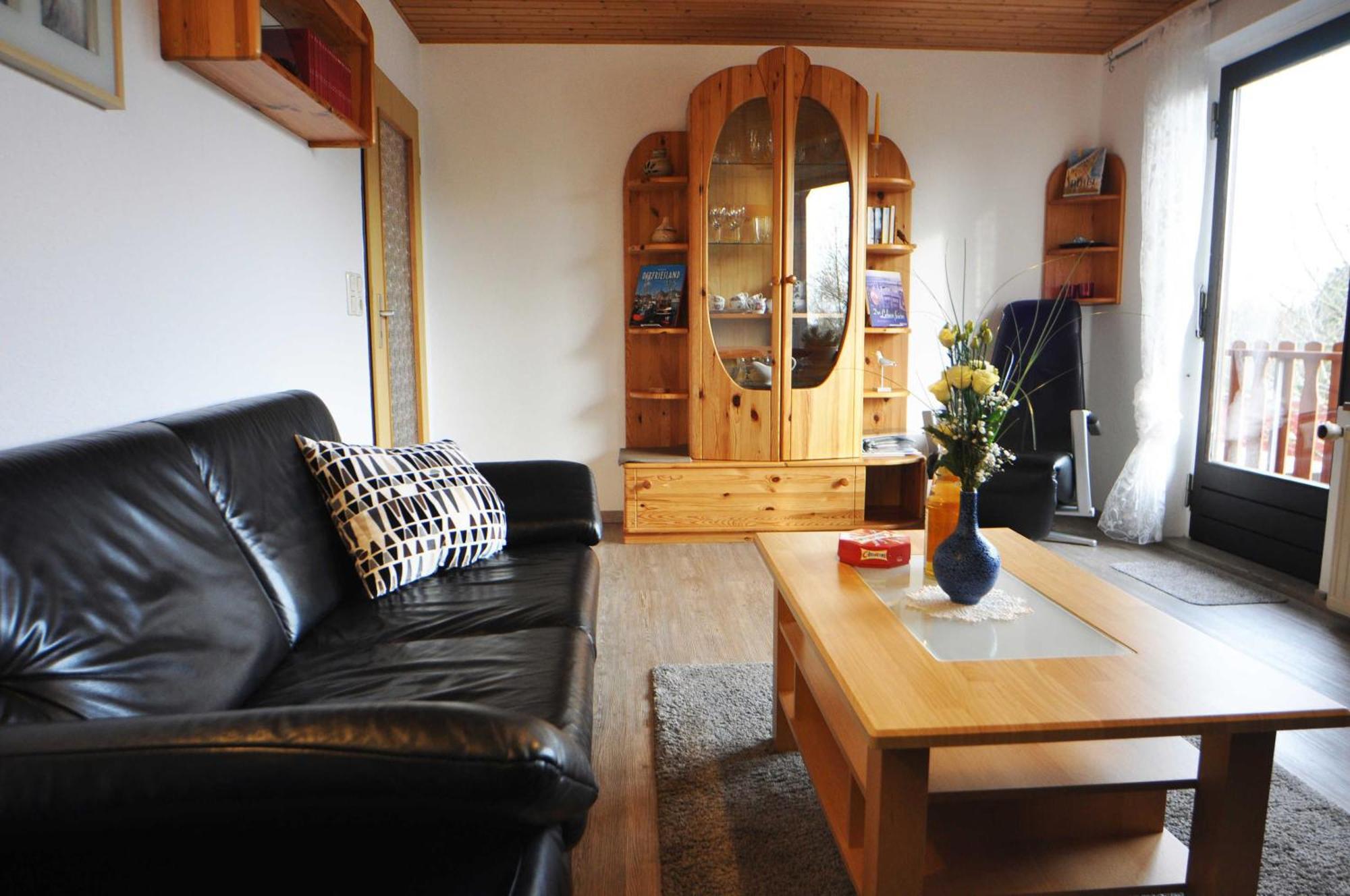 Ferienwohnung Mona, 65314 Moormerland Екстериор снимка