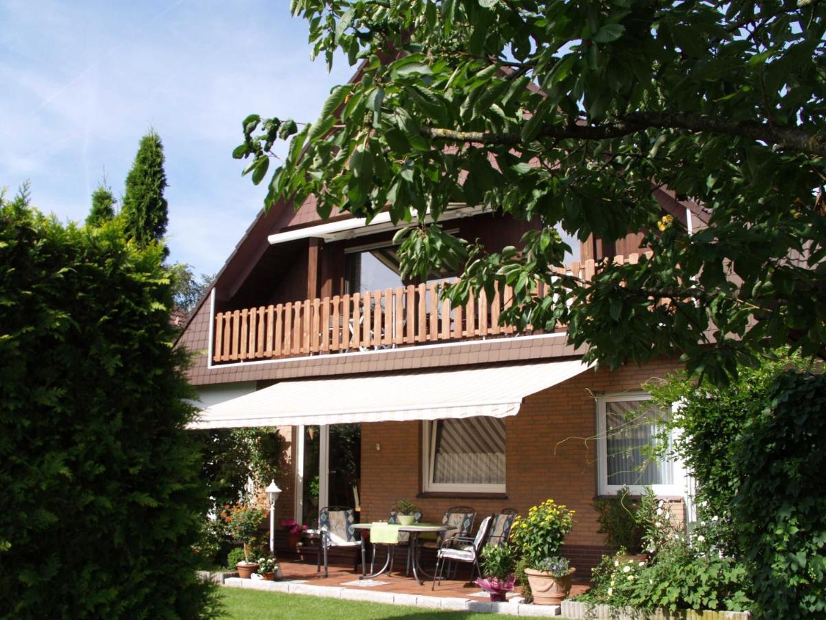 Ferienwohnung Mona, 65314 Moormerland Екстериор снимка